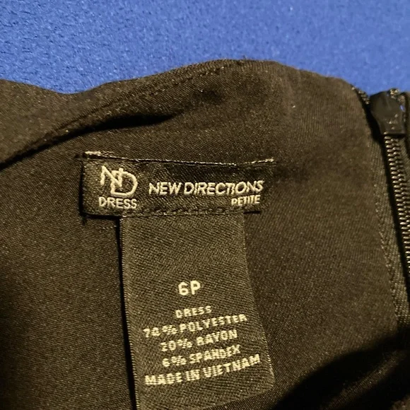 Little black dress, skater style - Picture 7 of 10